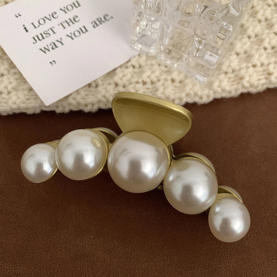 classic style solid color plastic hair claws