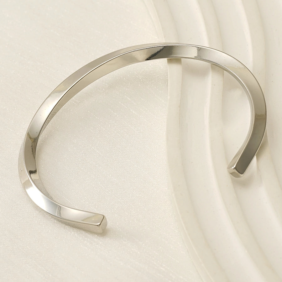 Elegant Romantic Geometric Solid Color 18K Gold Plated 304 Stainless Steel  Bangle