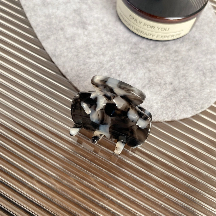 Beautiful Mini small size acetate grip bangs clip side broken hairpin hairpin air texture shark clip ponytail headdress