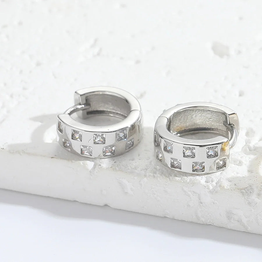 1 Pair Vintage Style Simple Style Round Copper Zircon 14K Gold Plated Earrings Ear Studs