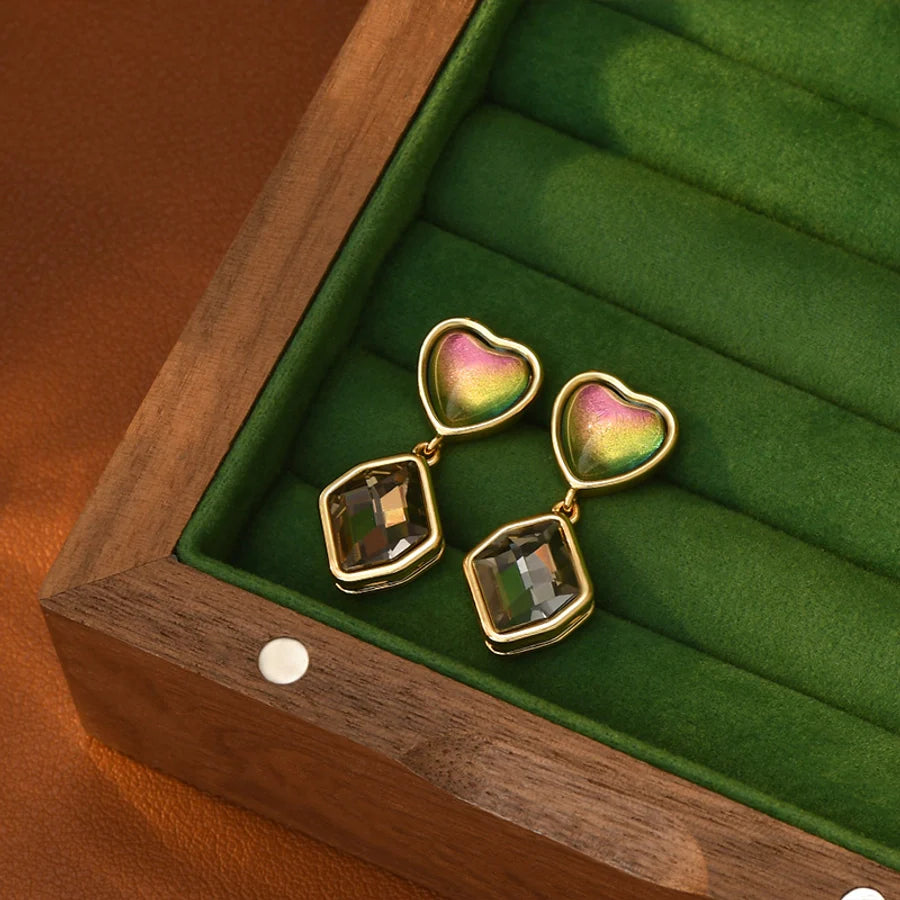 1 Pair Retro French Style Round Heart Shape Copper Zircon 18K Gold Plated Drop Earrings