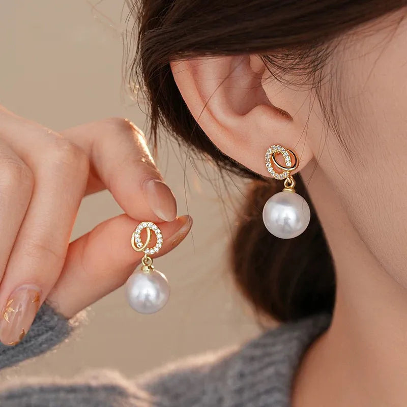 1 Pair Elegant Lady Geometric Heart Shape Plating Alloy Drop Earrings Ear Studs