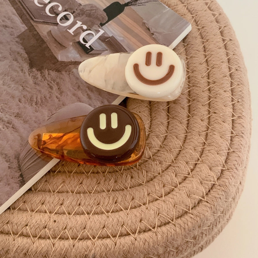 cute simple style Smile face arylic hair clip