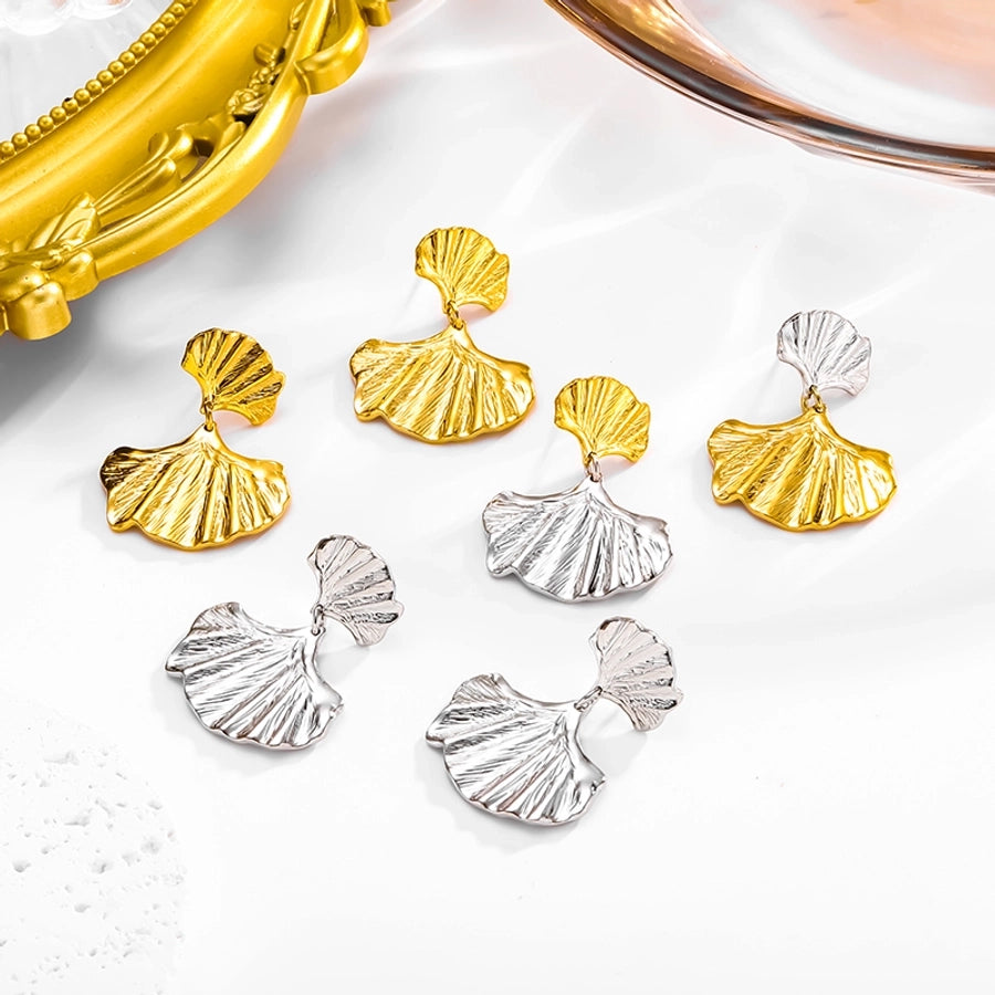 1 Pair Vintage Style Simple Style Classic Style Ginkgo Leaf Plating 304 Stainless Steel 18K Gold Plated Drop Earrings