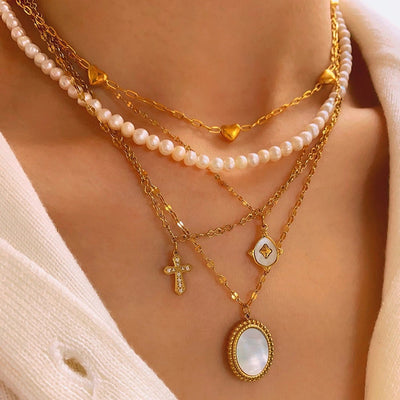 Jewelry Casual Elegant Cross Heart Shape 304 Stainless Steel Shell 18K Gold Plated Pendant Necklace