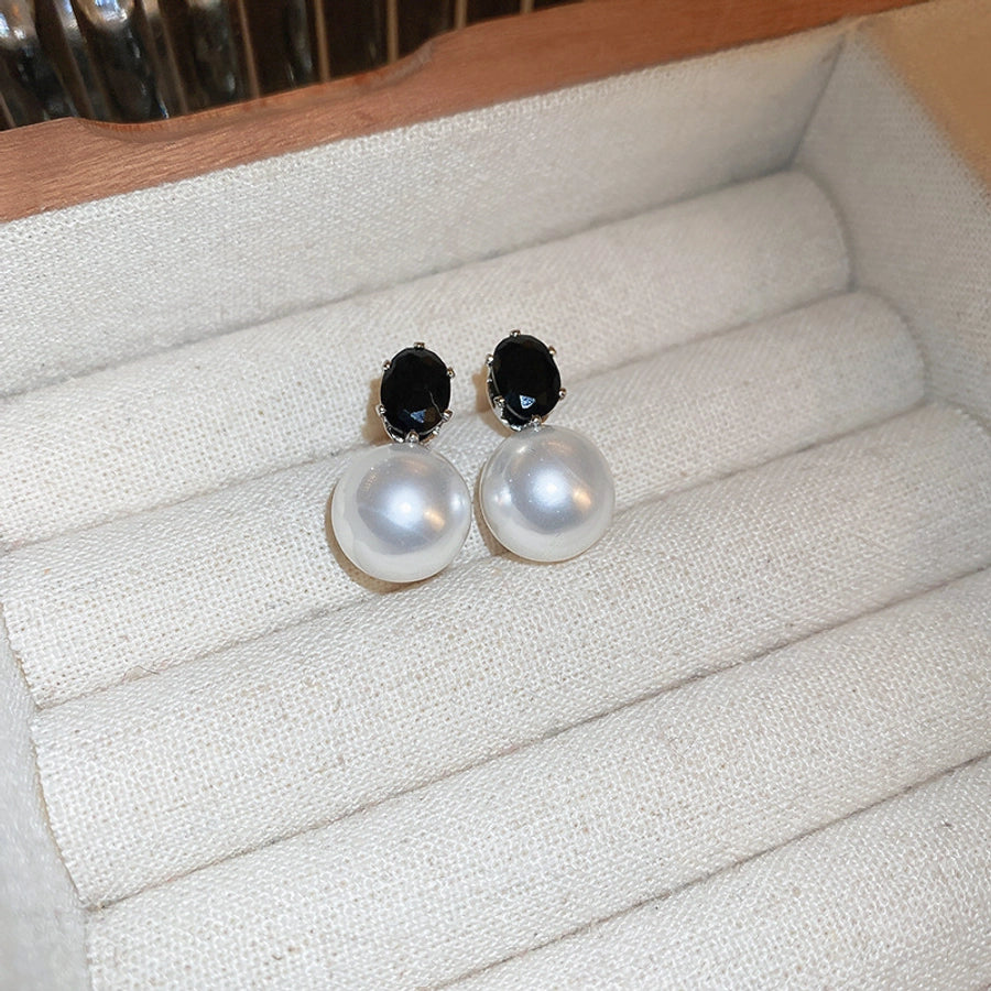 1 Pair Casual Simple Style Streetwear Geometric Inlay Copper Imitation Pearl Zircon Drop Earrings