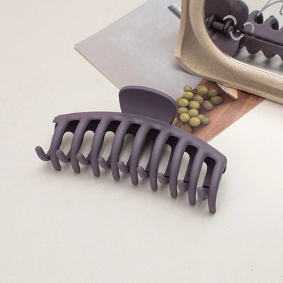 simple style solid color plastic resin spray paint hair clip 1 piece