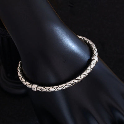 Jewelry Simple Style Solid Color Twist Copper Bangle