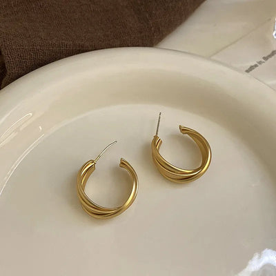 retro c shape solid color metal plating women's earrings 1 pair