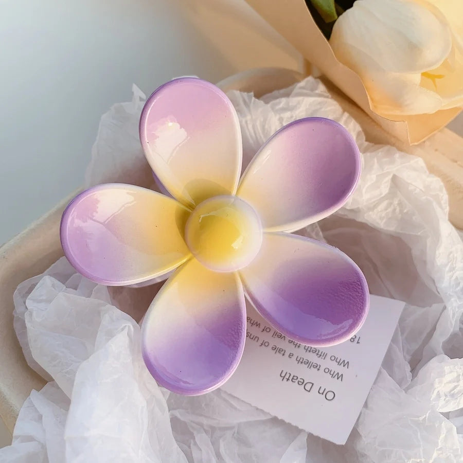 sweet flower plastic hair claws
