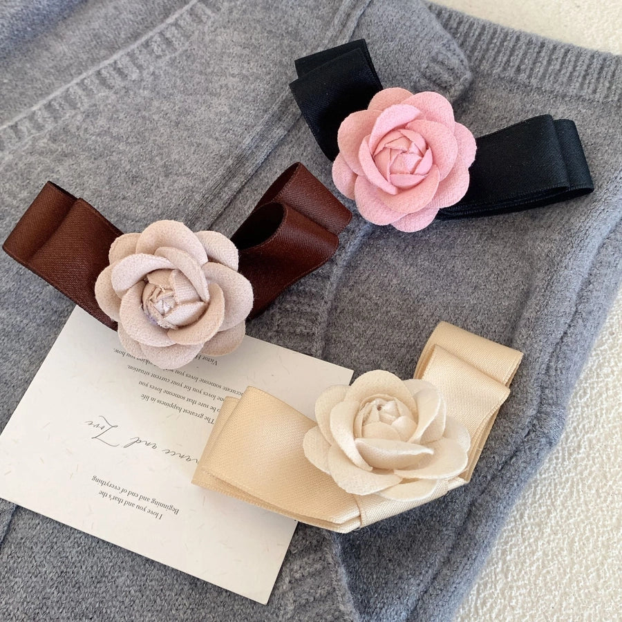 vintage style flower cloth hair clip