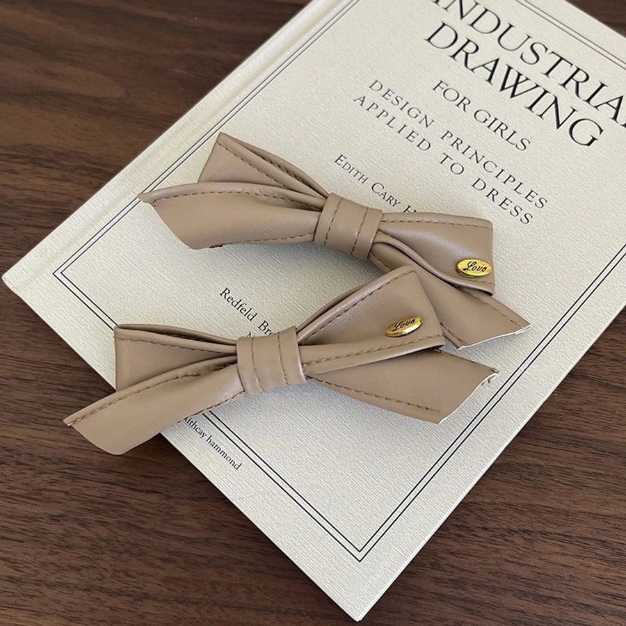 Women's Retro Simple Style Bow Knot Leather Hair Clip