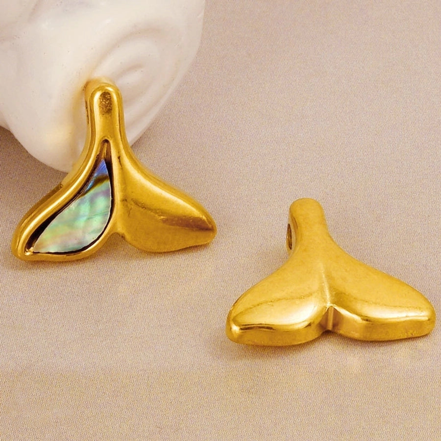 Jewelry Vintage Style Classic Style Fish Tail 304 Stainless Steel Shell 18K Gold Plated Irregular Plating Pendant Necklace