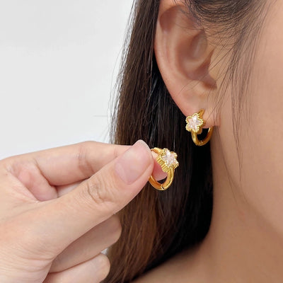 1 Pair Simple Style Commute Pentagram 304 Stainless Steel 316 Stainless Steel  Rhinestones 18K Gold Plated Earrings