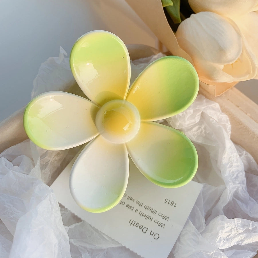 sweet flower plastic hair claws