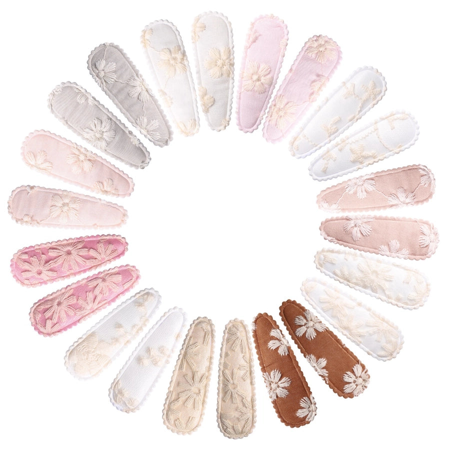 Girl'S Cute Sweet Flower Synthetic Yarn Knit Iron Embroidery Hair Clip