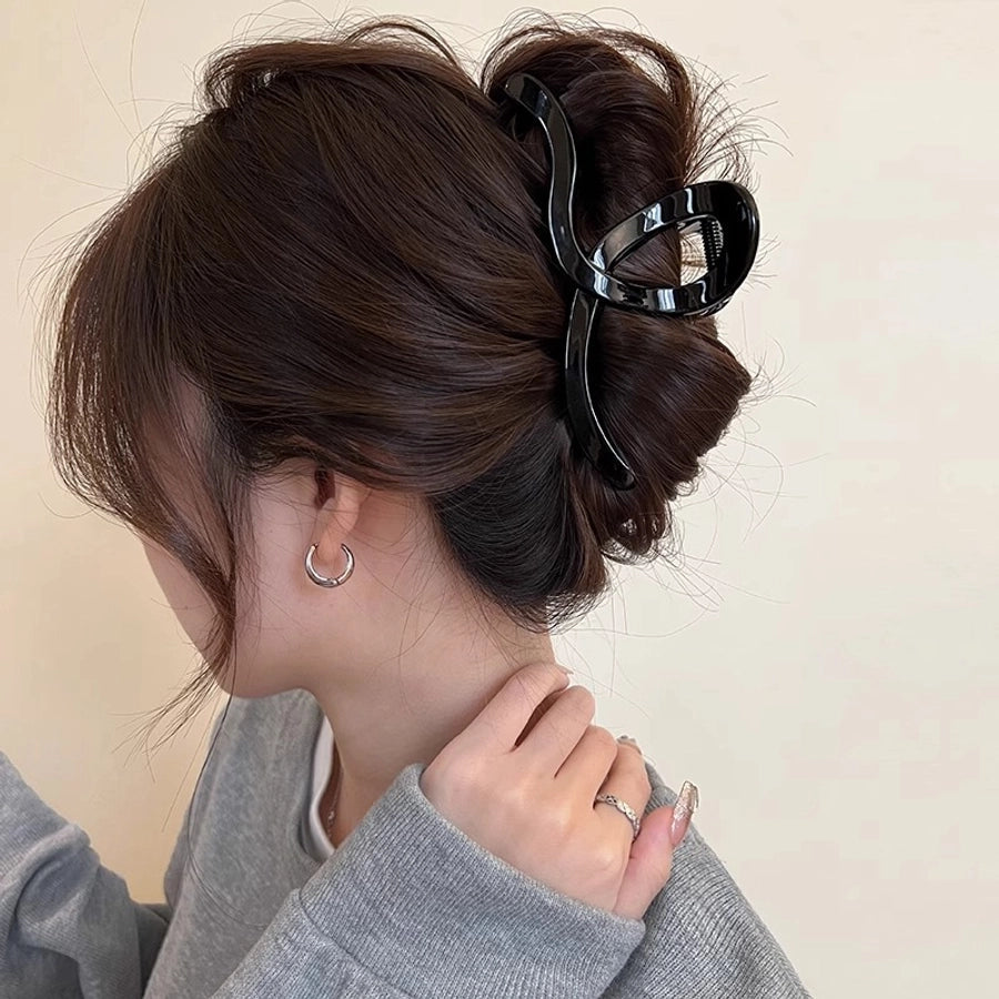 Women's Elegant Solid Color Plastic Stoving Varnish Hair Claws