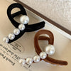 retro geometric imitation pearl flannel criss cross hair claws