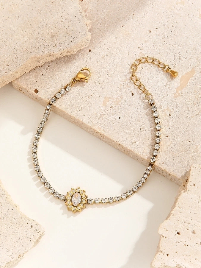 Elegant Lady Streetwear Oval Heart Shape Titanium Steel 18K Gold Plated Artificial Crystal Bracelets In Bulk