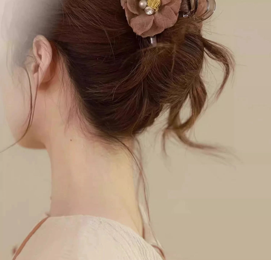 Summer Pearl Flower Grab Clip Women's Cute Hairpin Headwear Korean Hairpin Back Head Large Shark Clip Top Clip