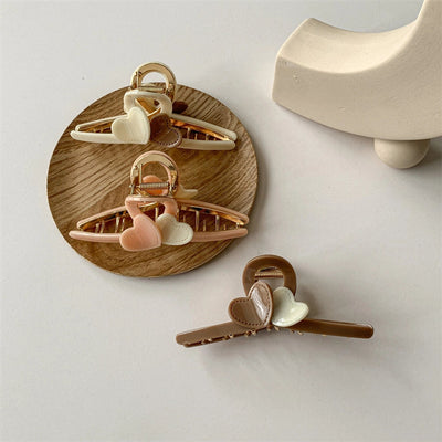 Women's IG Style Sweet Heart Shape Alloy Hair Claws