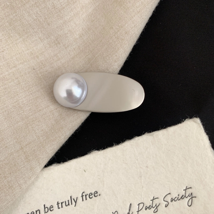 Women's Simple Style Classic Style Solid Color Alloy Hair Clip