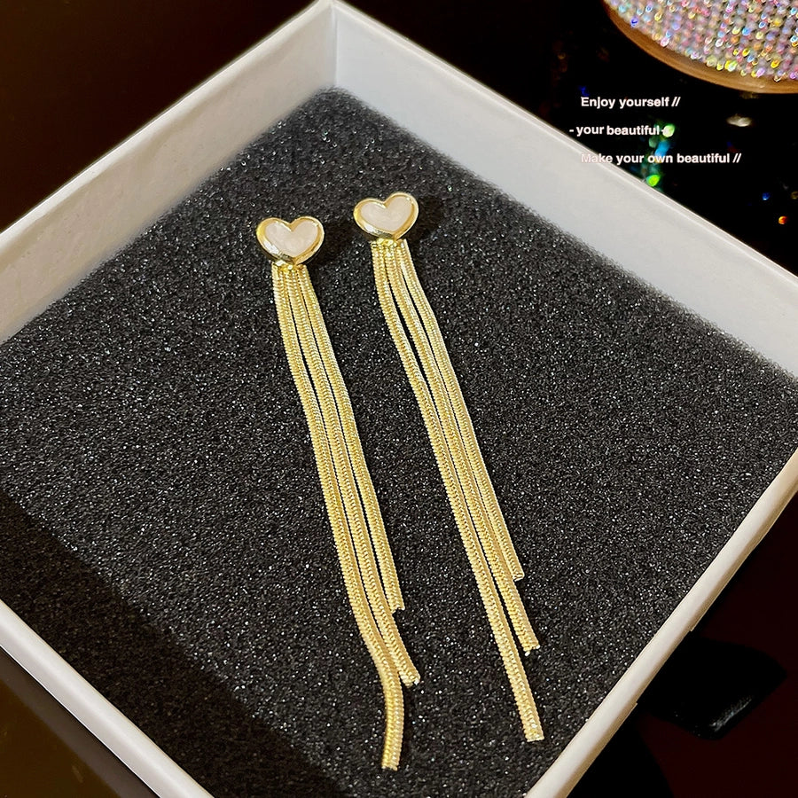 1 Pair Elegant Sweet Classic Style Tassel Heart Shape Copper Drop Earrings