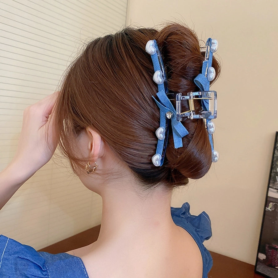 Women's Casual Simple Style Streetwear Bow Knot Arylic Hair Claws