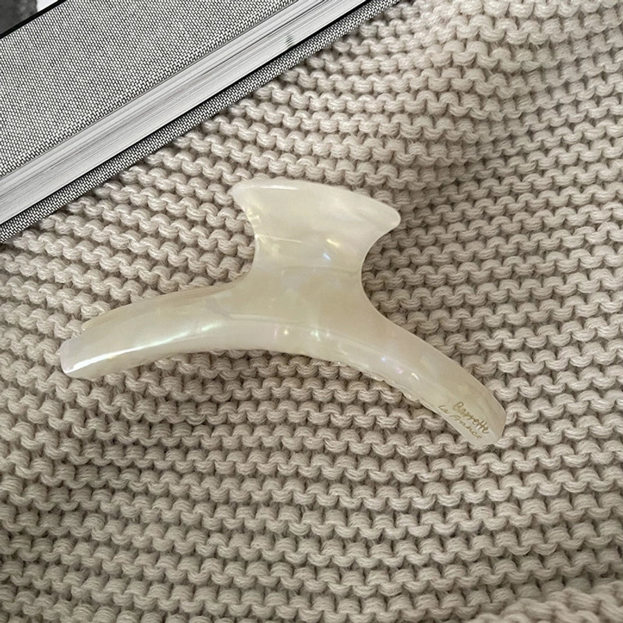 Women's Retro Geometric Acetic acid sheets Hair Claws