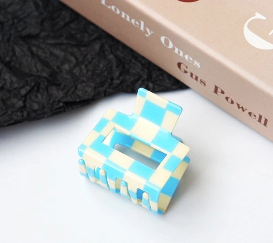 simple style lattice pvc hollow out hair claws