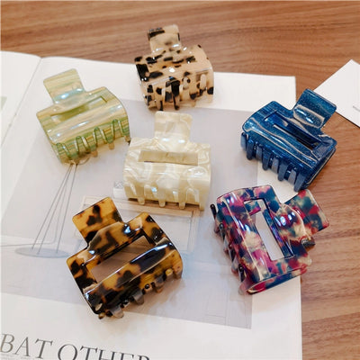 Korean-style Simple Leopard Print Small and Medium-sized Acetic Acid Clip Headwear Shark Clip for Women