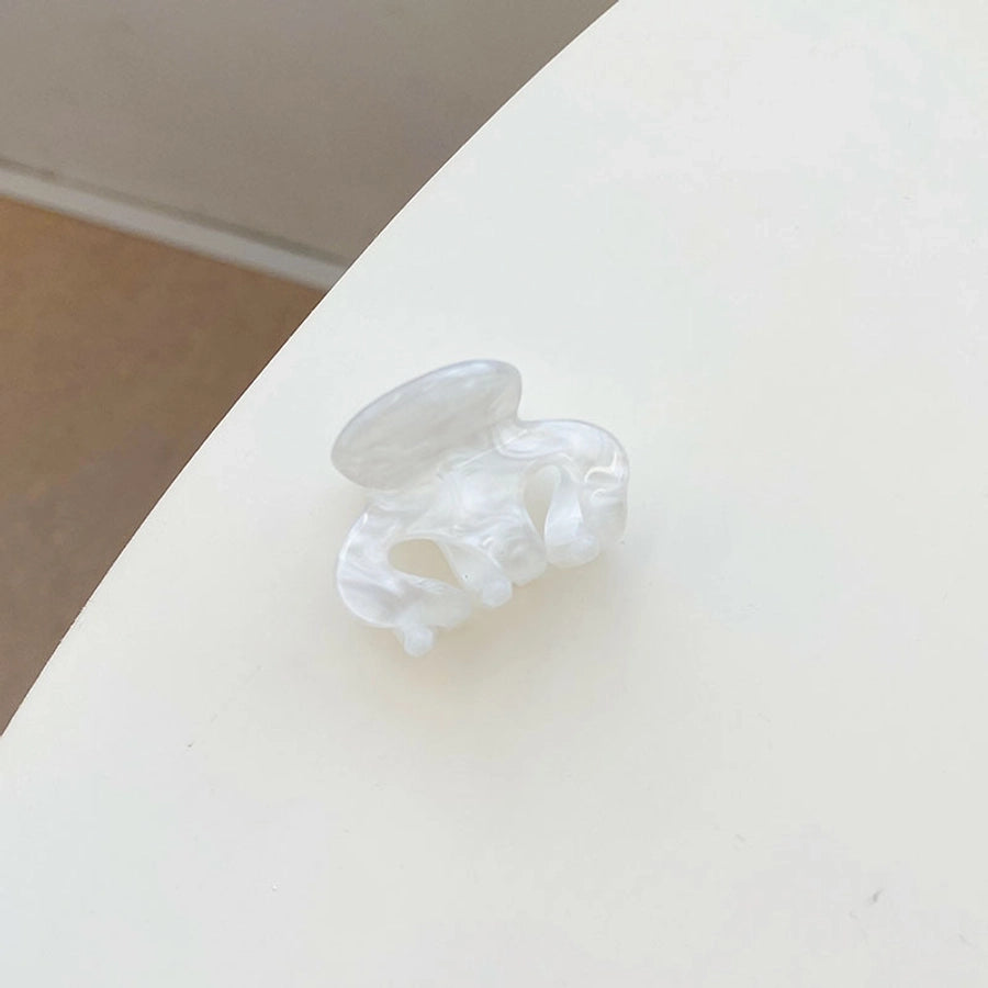 women's sweet solid color flowers plastic/resin headwear stoving varnish hair claws