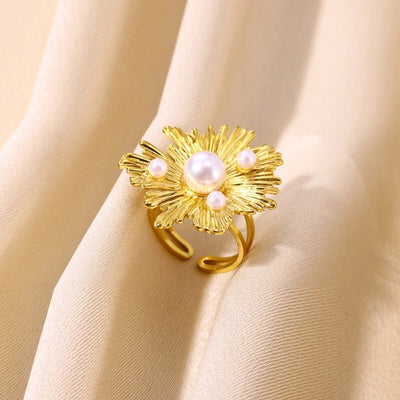 French Style Retro Minority Pearl Ear Stud and Ring Suit Light Luxury High-Grade Autumn Design Flower Rings Ear Studs