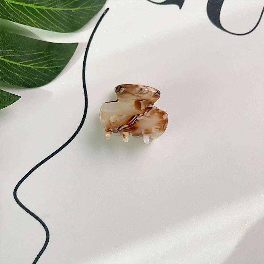 Women's Retro Geometric Acetic acid sheets Hair Claws