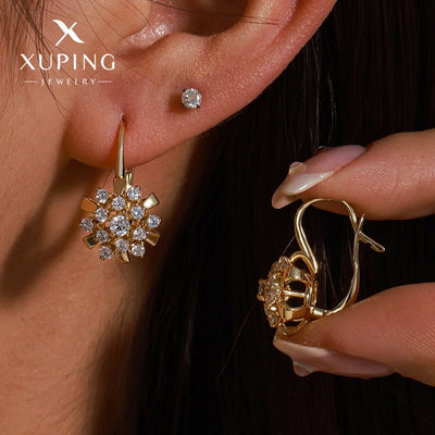 1 Pair Lady Sweet Flower Plating Copper Artificial Gemstones 18K Gold Plated Earrings