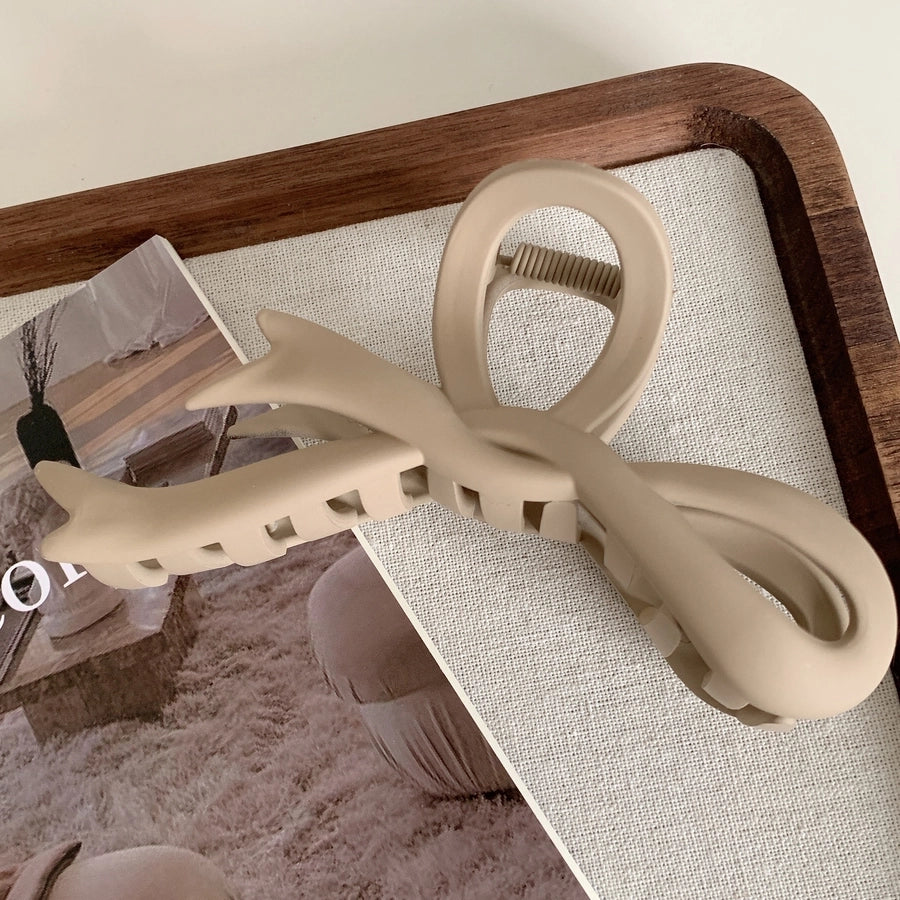 simple style bow knot plastic hair claws