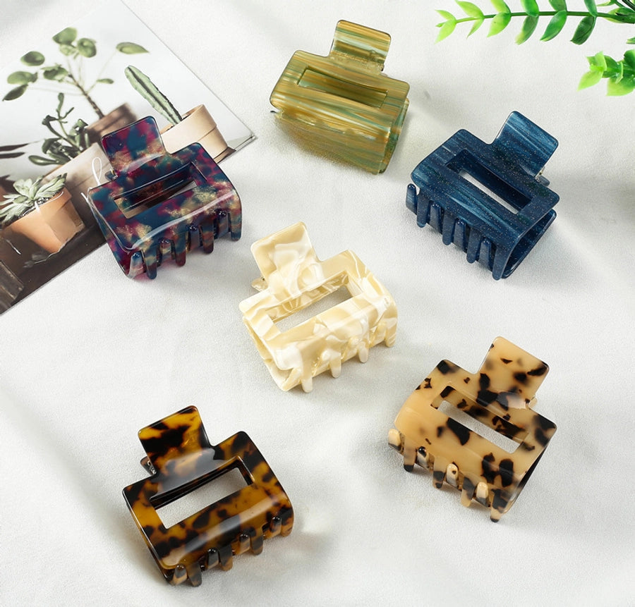 Korean-style Simple Leopard Print Small and Medium-sized Acetic Acid Clip Headwear Shark Clip for Women