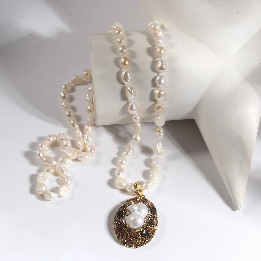 Elegant Vintage Style Geometric natural stone Beaded Chain Pendant Necklace In Bulk