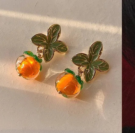 French retro earrings women's temperament earrings high-end feeling mosquito-repellent incense plate ear clip women's No ear hole pearl earrings women's wholesale