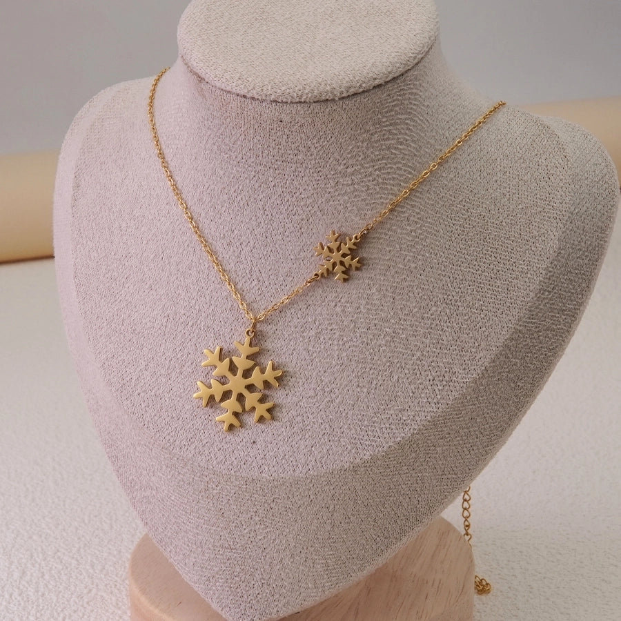 Jewelry Sweet Simple Style Christmas Tree Snowflake 304 Stainless Steel 18K Gold Plated Plating Pendant Necklace