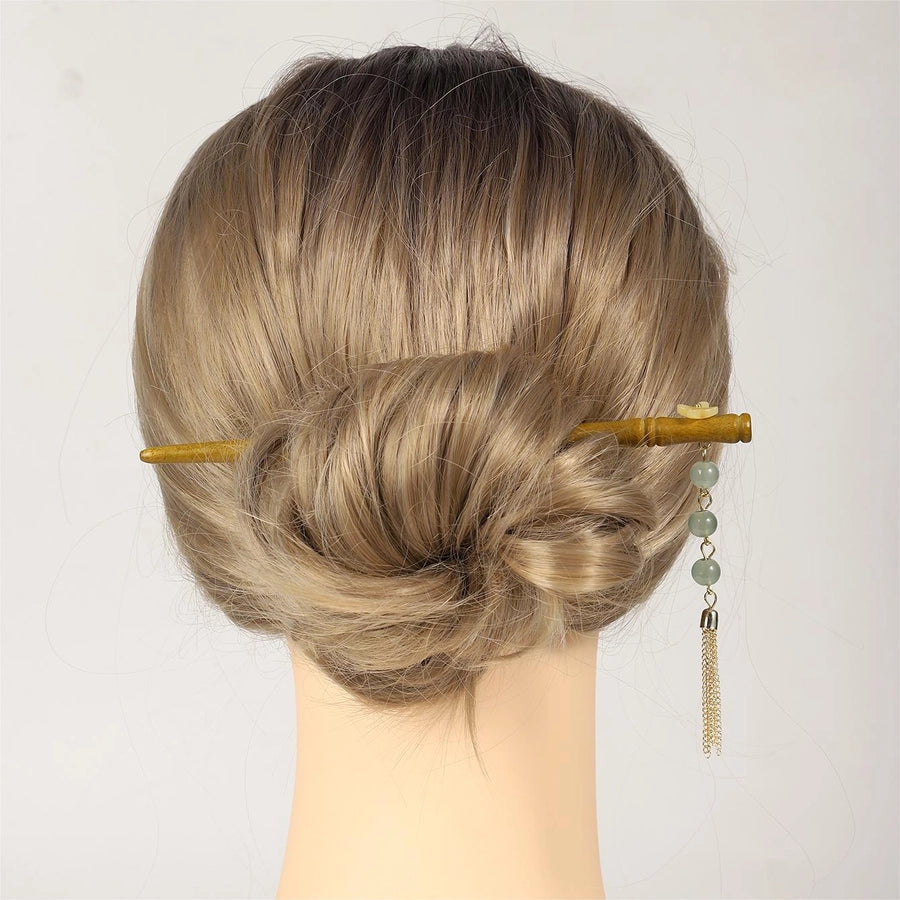 Women's Chinoiserie Classic Style Artistic Bamboo Flower Wood Tassel Hairpin