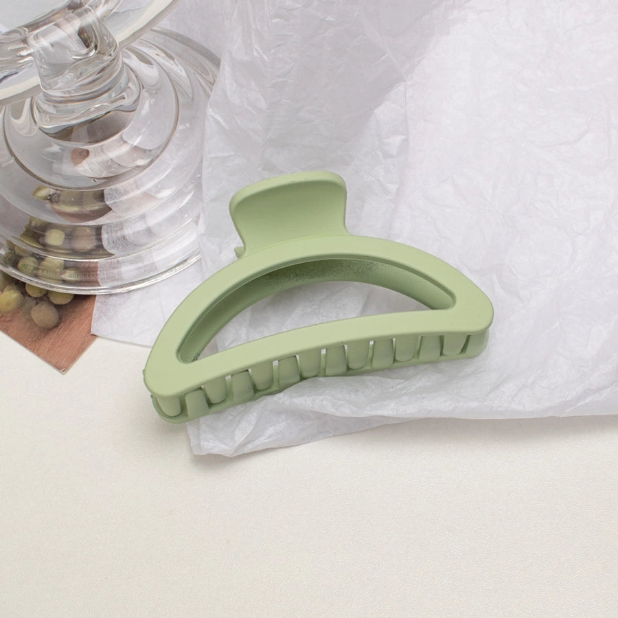 simple style solid color plastic resin spray paint hair clip 1 piece