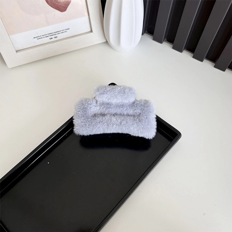 Women's Simple Style Solid Color PC Plush Hair Claws