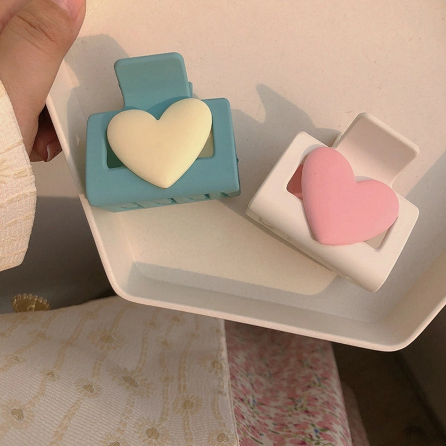 sweet heart shape resin handmade hair claws