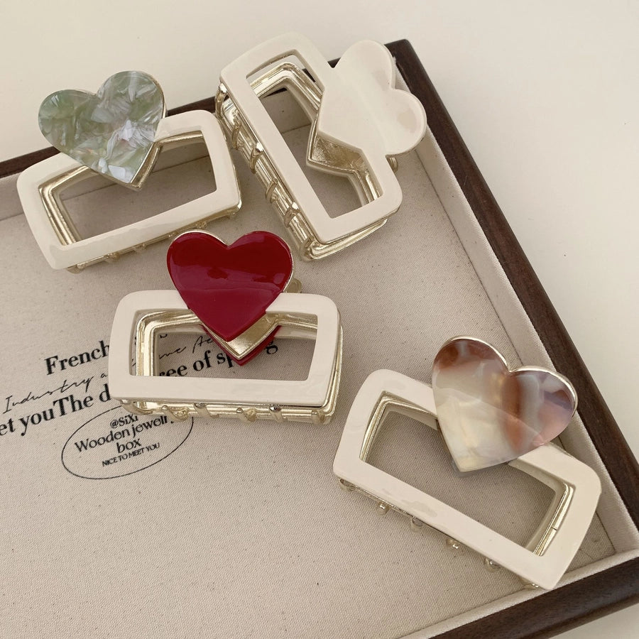 Women's Simple Style Classic Style Heart Shape Acetic acid sheets Hair Claws