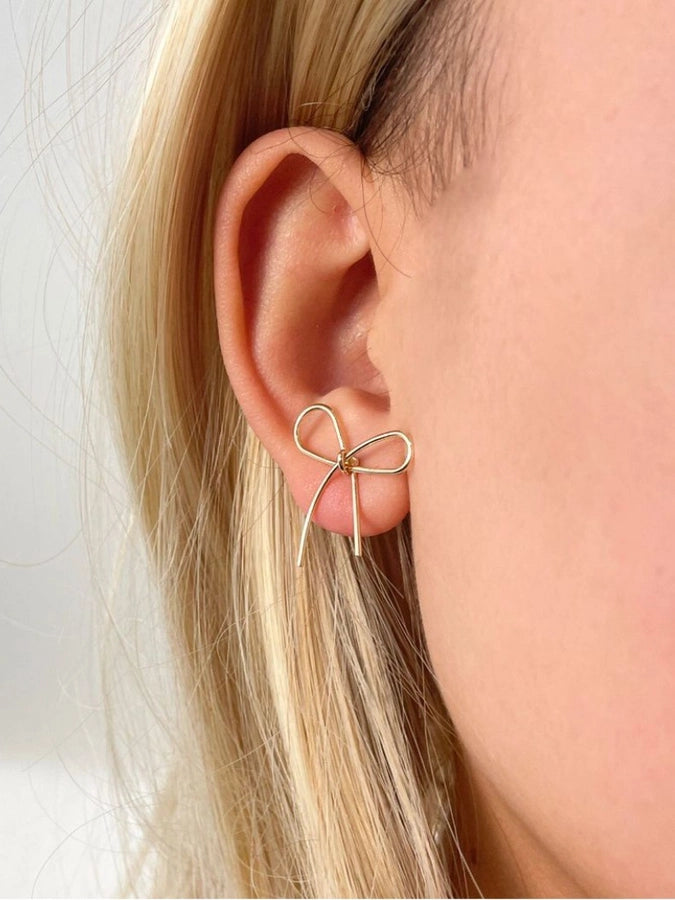 Women's bowknot earrings  lightweight  simple butterfly fashion elegant simple line ear studs earrings