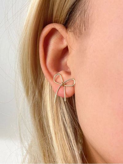 Women's bowknot earrings  lightweight  simple butterfly fashion elegant simple line ear studs earrings