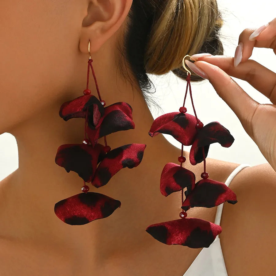 1 Pair Exaggerated Simple Style Leopard Alloy Polyester Drop Earrings