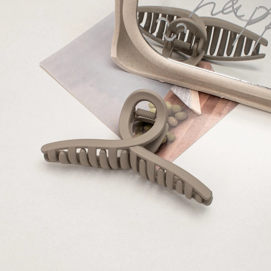 simple style solid color plastic resin spray paint hair clip 1 piece