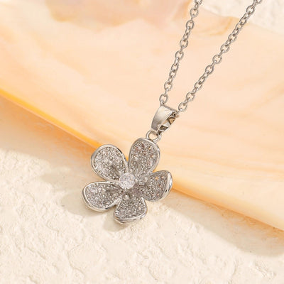 Copper Flower Artificial Diamond Pendant Necklace